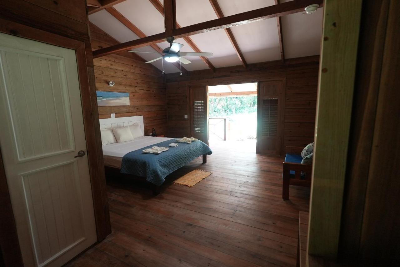 Tibroti - Bnb Bocas Town Luaran gambar